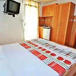Apartments Marinovic