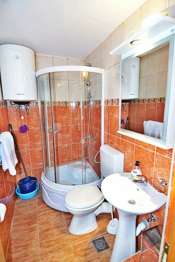 Marinovic Apartment *